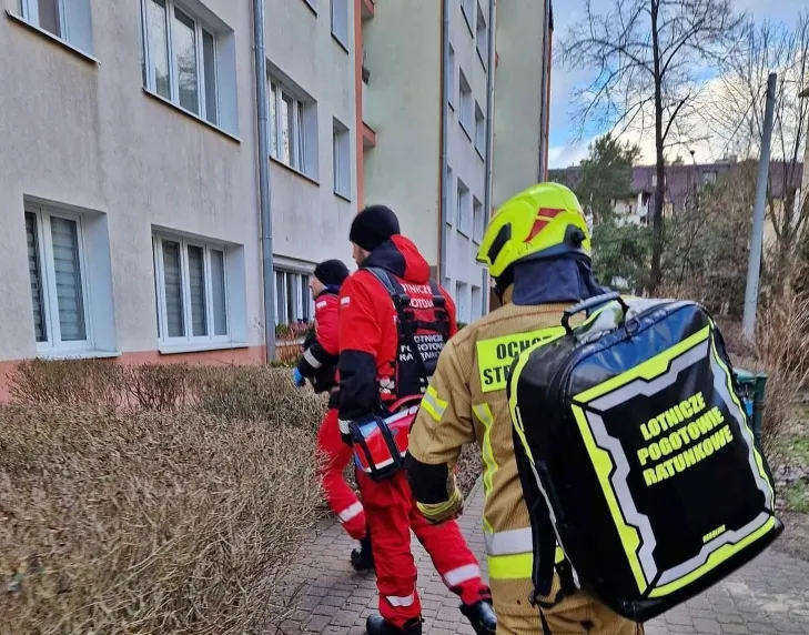wypadek otwock,pożar otwock,wypadek s17,straż pożarna otwock,osp wiazowna,utrudnienia na drogach otwock