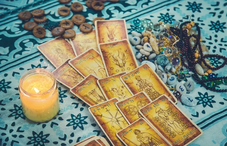 Warszawa,tarot,wróżby,tarocista,tarocista online,wróżby online