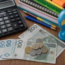 pieniadzeszkolnictwo