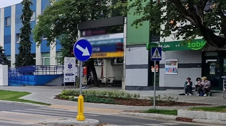 żabka otwock,żabka jóżefów,skandal żabka,pracownicy bez wynagrodzenia,skandal otwock,pracownicy żabki