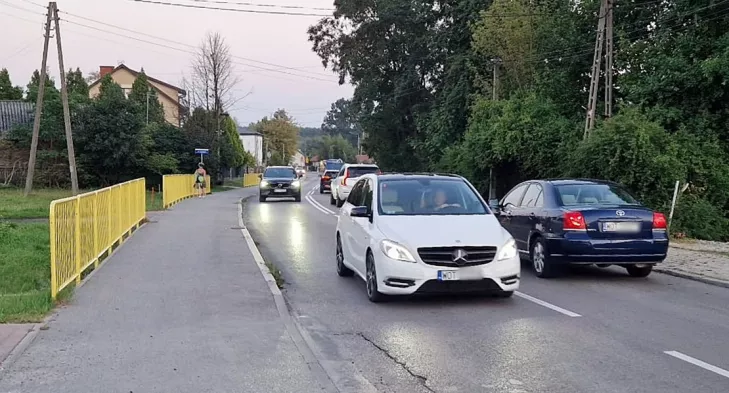 utrudnienia glinianka,utrudnienia wiązowna,objazd glinianka,remont mostu glinianka,remont ulic wiązowna