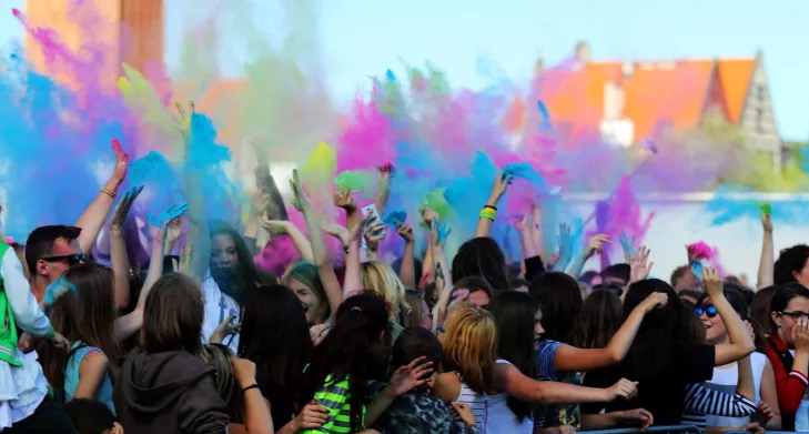 festiwal kolorów otwock,oks otwock,proszki holi otwock,kolor fest otwock,festiwal kolorów,kolor fest