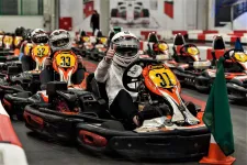 Nowe spojrzenie na team building – jak skutecznie zintegrować zespół w Warszawie i okolicach?