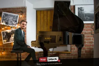 Nastrojowy wieczór z muzyką Chopina