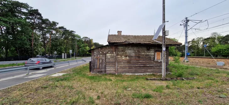 zabytek otwock,domek dróżnika otwock,dróżniczówka otwock,zabytkowy obiekt otwock,ratujemy zabytek otwock