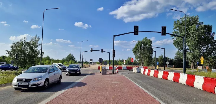 budowa dwóch mostów otwock,dwa mosty 801,budowa obwodnicy karczew,dwa mosty otwck,modernizacja dw 801 karczew,utrudnienia karczew,utrudnienia dw 801 karczew