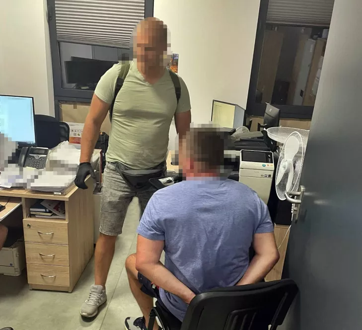 poszukiwany mężczyzna,policja otwock,wypadek otwock,nocny rajd ulicami otwocka,pirat drogowy zabił kobietę otwock